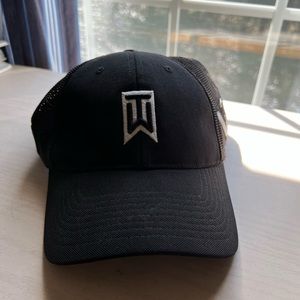 Tiger Woods Nike OG Fitted Hat
